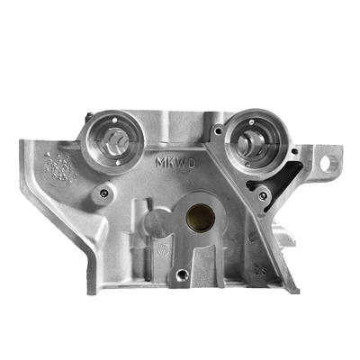 MLG002 1.8Lの排気量と2つのカムシャフトのためのシリンダーヘッド